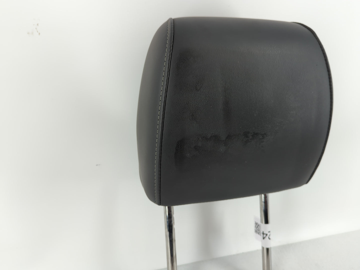2015 Chevrolet Sonic Headrest Head Rest Front Driver Passenger Seat Black - Oemusedautoparts1.com