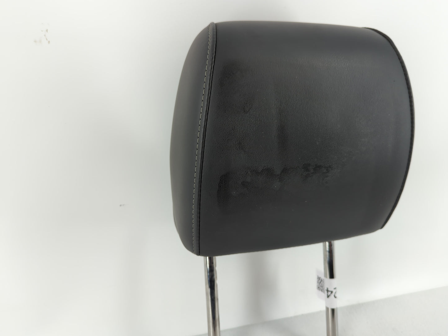 2015 Chevrolet Sonic Headrest Head Rest Front Driver Passenger Seat Black - Oemusedautoparts1.com