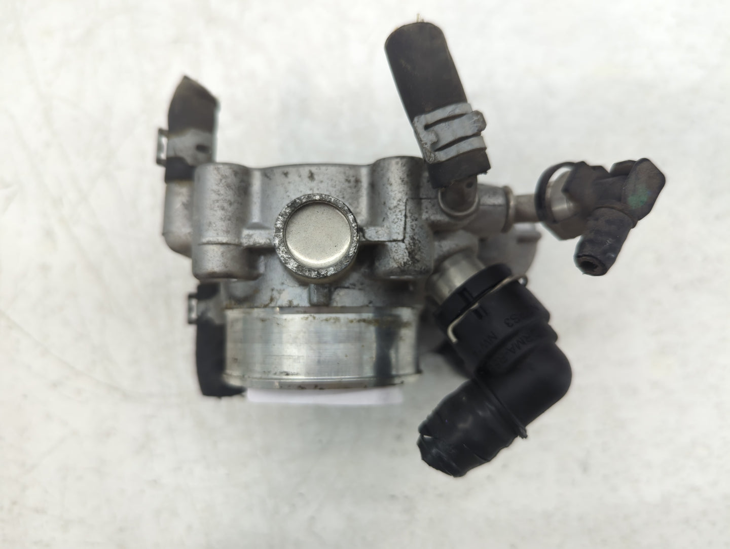 2012-2018 Chevrolet Sonic Throttle Body P/N:55561495 Fits Fits 2009 2010 2011 2012 2013 2014 2015 2016 2017 2018 OEM Used Au