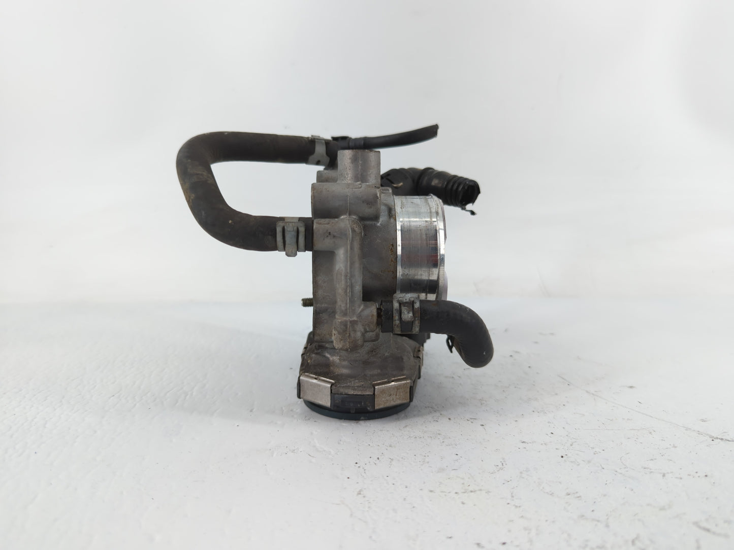 2012-2018 Chevrolet Sonic Throttle Body P/N:55561495 0 280 750 244 Fits Fits 2009 2010 2011 2012 2013 2014 2015 2016 2017 20