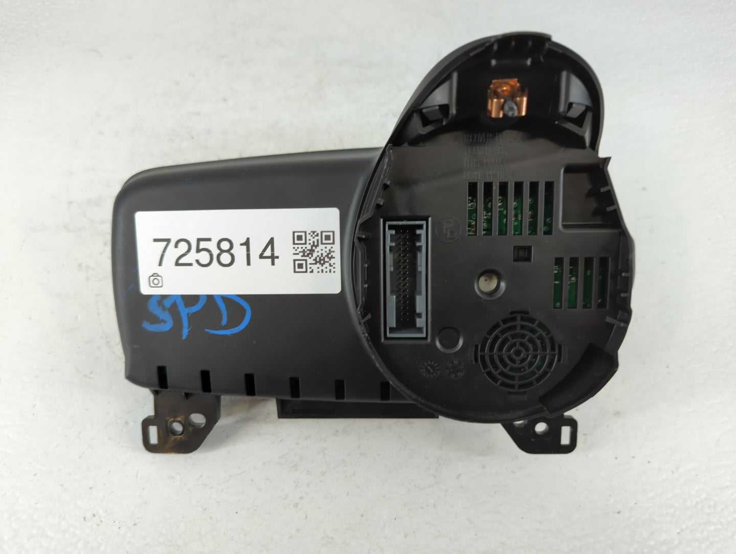 2015-2016 Chevrolet Sonic Instrument Cluster Speedometer Gauges Fits Fits 2015 2016 OEM Used Auto Parts - Oemusedautoparts1.
