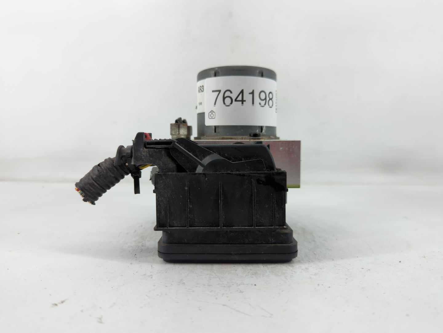 2015-2016 Chevrolet Sonic ABS Pump Control Module Replacement P/N:94781825 Fits Fits 2015 2016 OEM Used Auto Parts - Oemused