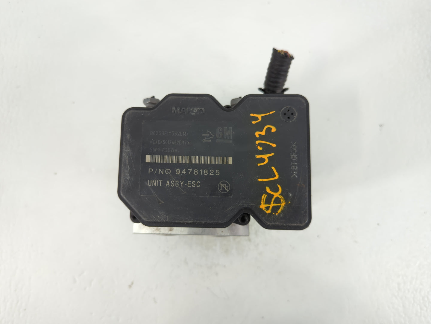 2015-2016 Chevrolet Sonic ABS Pump Control Module Replacement P/N:94781825 Fits Fits 2015 2016 OEM Used Auto Parts - Oemused