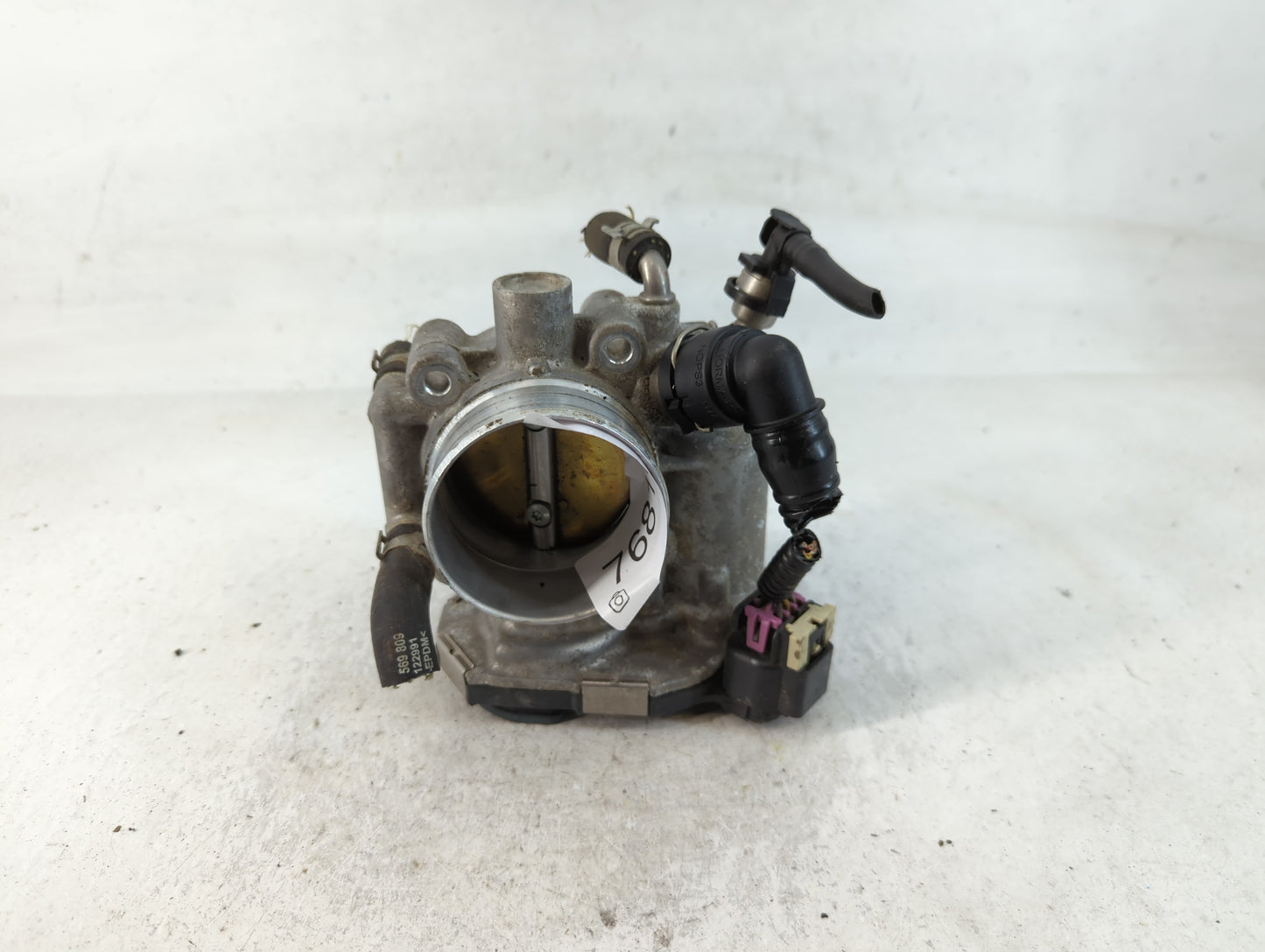 2015 Chevrolet Sonic Throttle Body P/N:55 561495 Fits OEM Used Auto Parts - Oemusedautoparts1.com