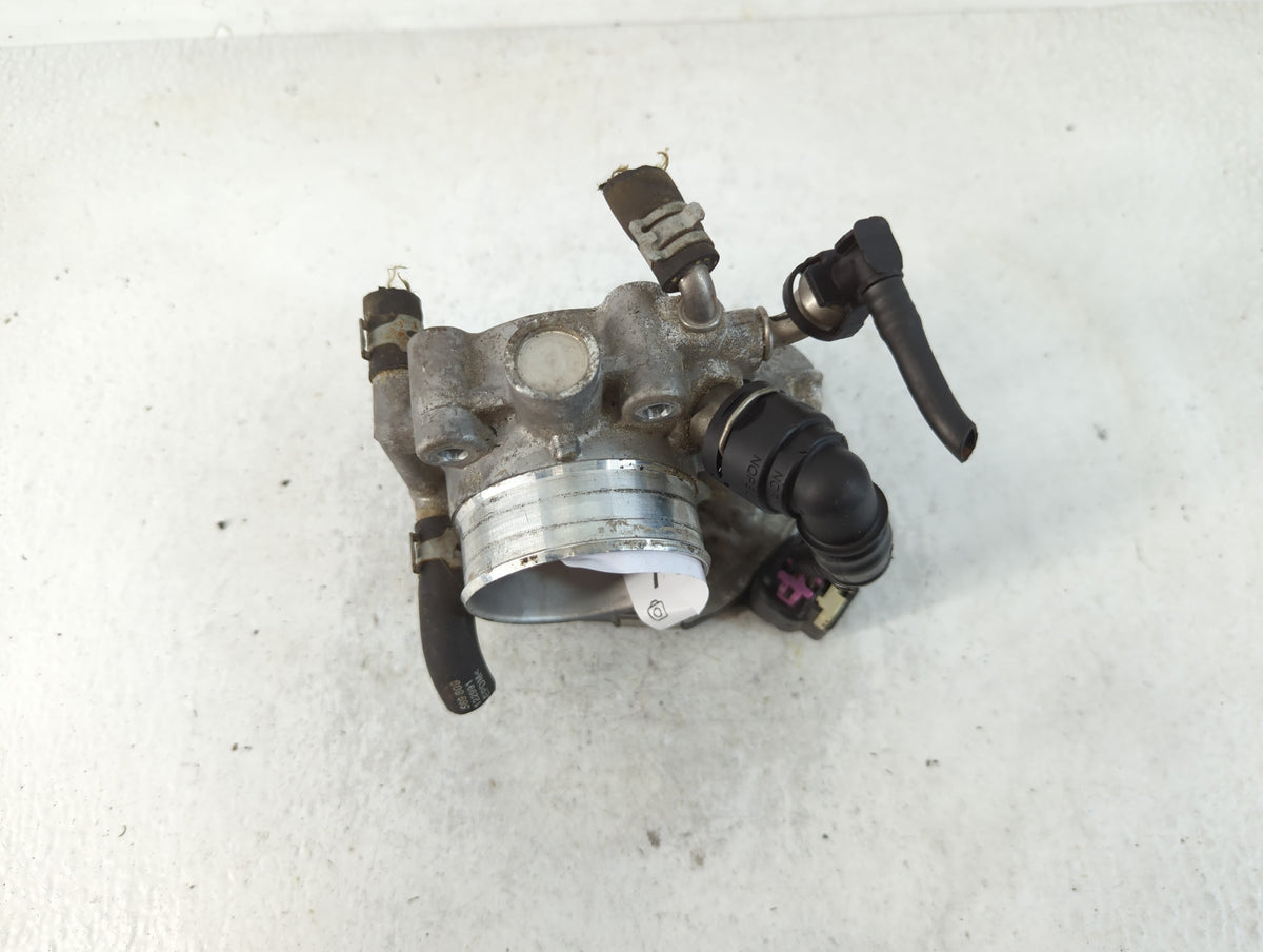 2015 Chevrolet Sonic Throttle Body P/N:55 561495 Fits Fits 2014 2016 2017 OEM Used Auto Parts - Oemusedautoparts1.com