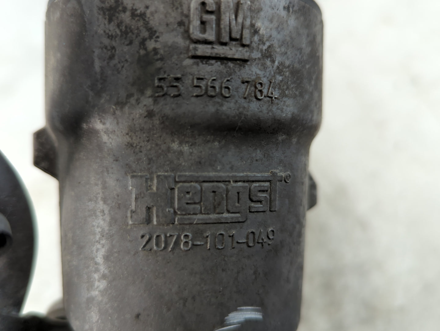 2015 Chevrolet Sonic OIL FILTER HOUSING - Oemusedautoparts1.com
