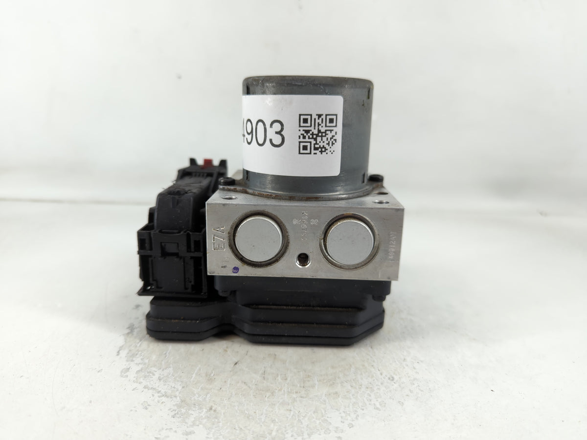 2015-2016 Chevrolet Sonic Anti-Lock Brake ABS Pump Module Actuator OEM P/N:94781825 Fits Fits 2015 2016 OEM Used Auto Parts 