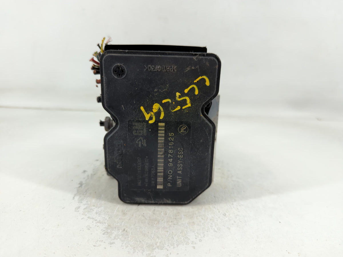 2015-2016 Chevrolet Sonic Anti-Lock Brake ABS Pump Module Actuator OEM P/N:94781825 Fits Fits 2015 2016 OEM Used Auto Parts 
