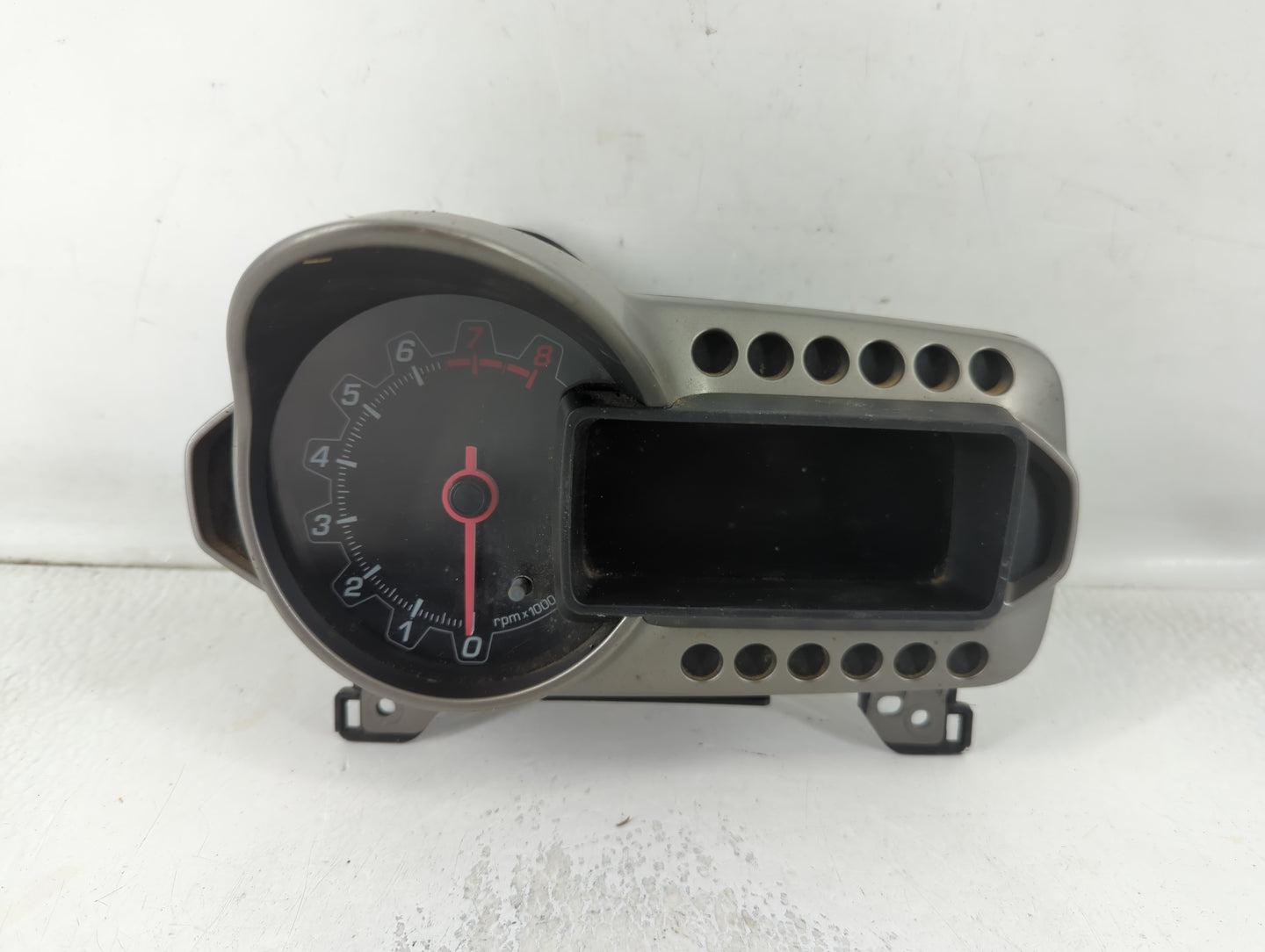 2015-2016 Chevrolet Sonic Instrument Cluster Speedometer Gauges P/N:94532554 Fits Fits 2015 2016 OEM Used Auto Parts - Oemus