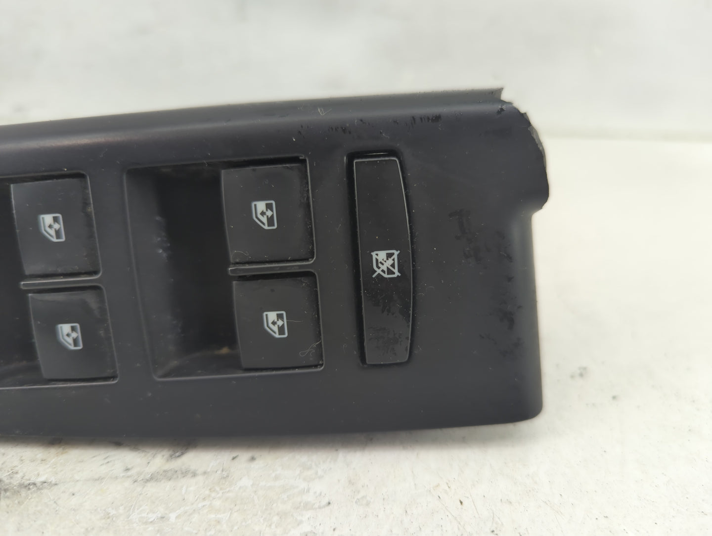 2015-2019 Chevrolet Sonic Master Power Window Switch Replacement Driver Side Left Fits OEM Used Auto Parts - Oemusedautopart
