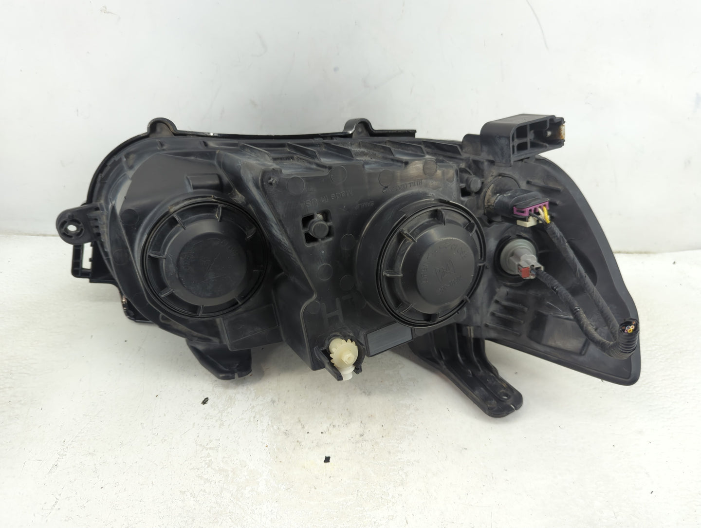2012-2015 Chevrolet Sonic Driver Left Oem Head Light Headlight Lamp - Oemusedautoparts1.com