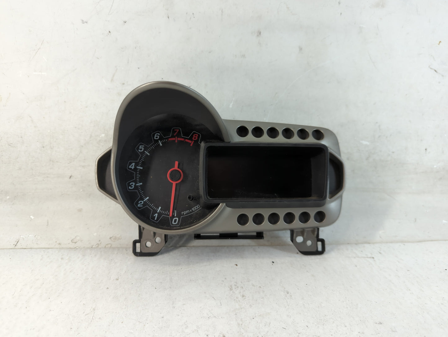 2015-2016 Chevrolet Sonic Instrument Cluster Speedometer Gauges P/N:94532554 Fits Fits 2015 2016 OEM Used Auto Parts - Oemus