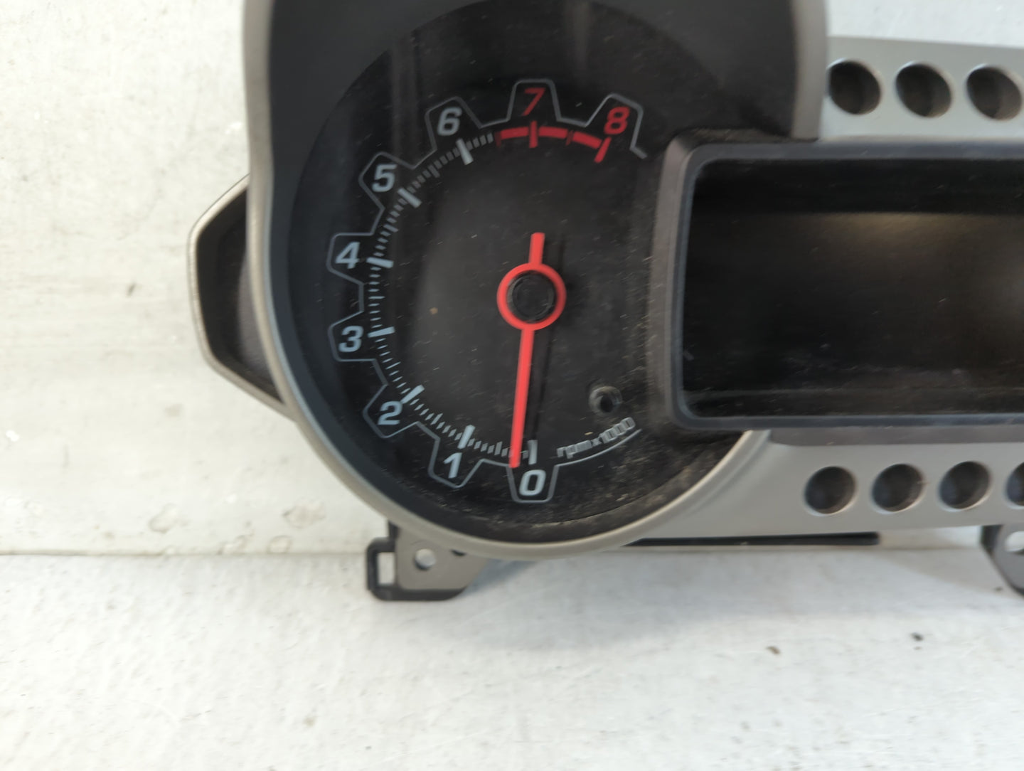 2015-2016 Chevrolet Sonic Instrument Cluster Speedometer Gauges P/N:94532554 Fits Fits 2015 2016 OEM Used Auto Parts - Oemus