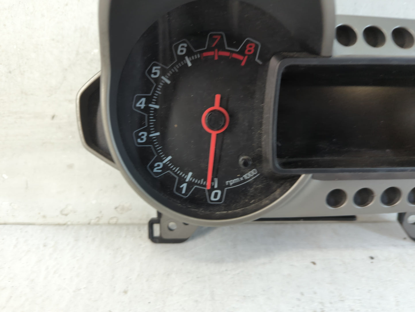 2015-2016 Chevrolet Sonic Instrument Cluster Speedometer Gauges P/N:94532554 Fits Fits 2015 2016 OEM Used Auto Parts - Oemus