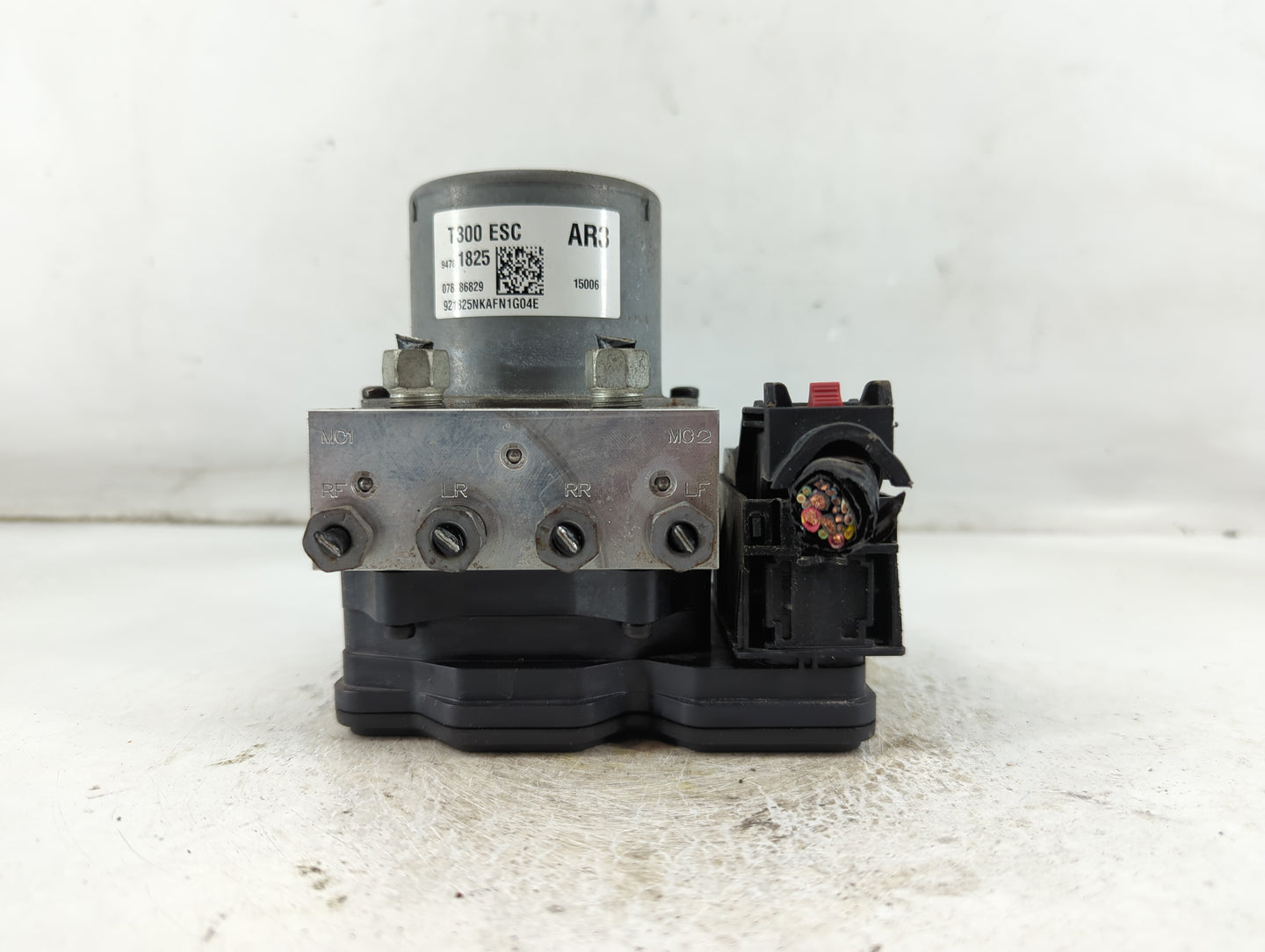 2015-2016 Chevrolet Sonic ABS Pump Control Module Replacement P/N:078286829 94781825 Fits Fits 2015 2016 OEM Used Auto Parts