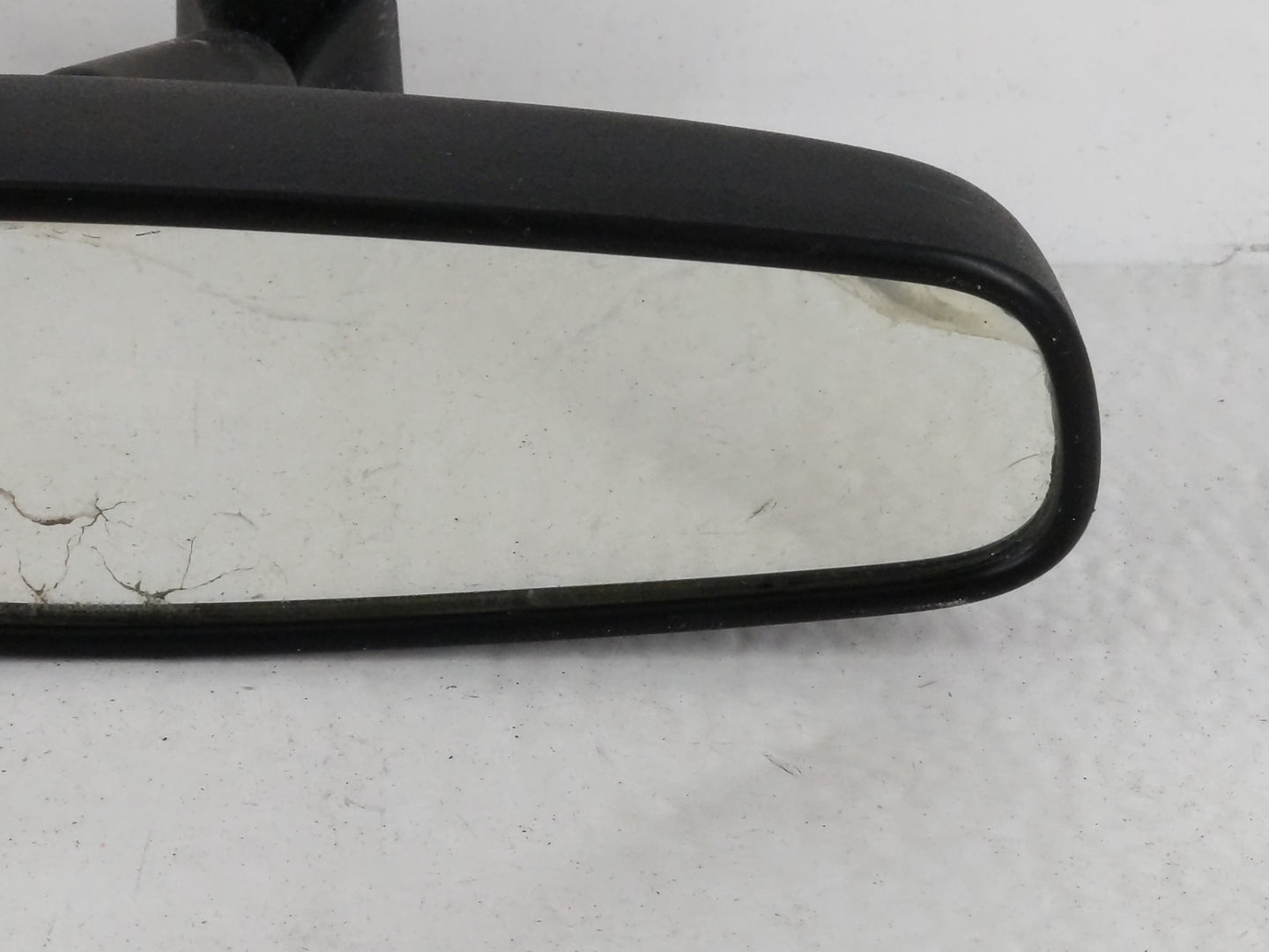 2013-2022 Chevrolet Spark Interior Rear View Mirror Replacement OEM P/N:E11026150 Fits OEM Used Auto Parts - Oemusedautopart