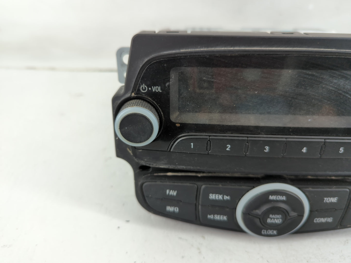 2015 Chevrolet Spark Radio AM FM Cd Player Receiver Replacement P/N:94531767 Fits OEM Used Auto Parts - Oemusedautoparts1.co