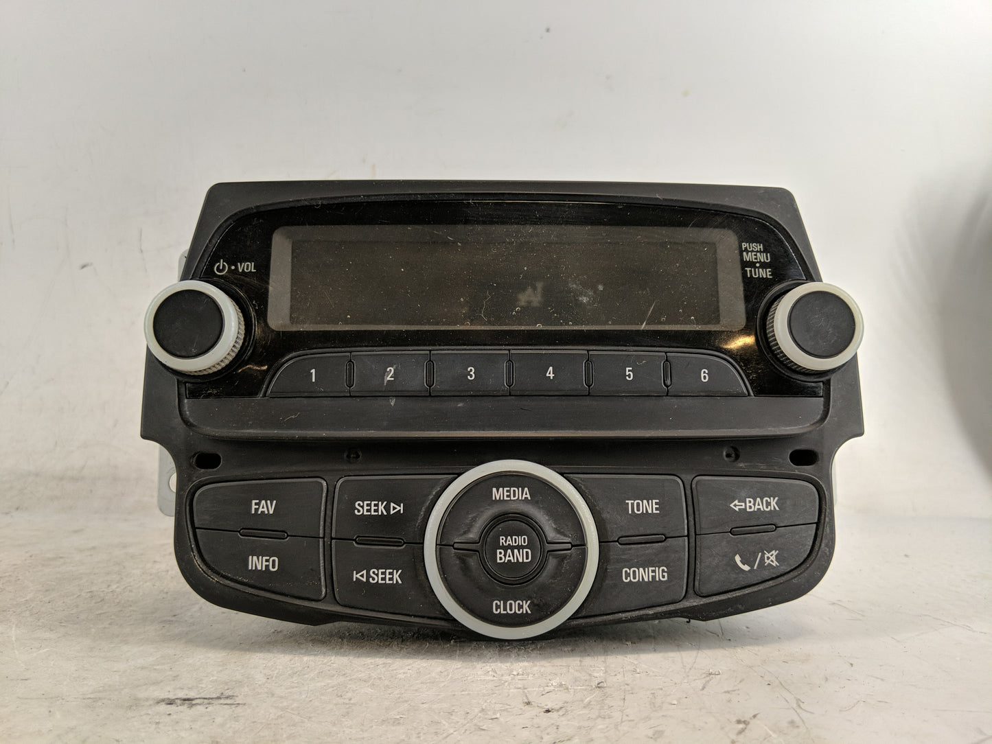 2014-2015 Chevrolet Spark Radio AM FM Cd Player Receiver Replacement P/N:94531767 Fits Fits 2014 2015 OEM Used Auto Parts - 