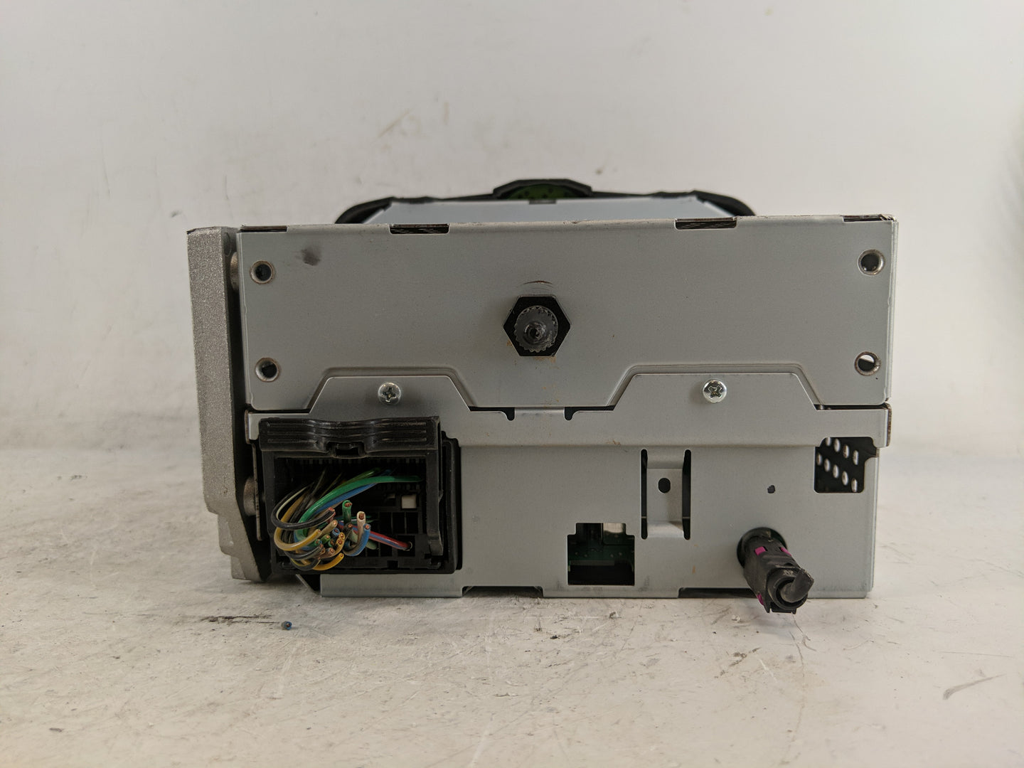 2014-2015 Chevrolet Spark Radio AM FM Cd Player Receiver Replacement P/N:94531767 Fits Fits 2014 2015 OEM Used Auto Parts - 