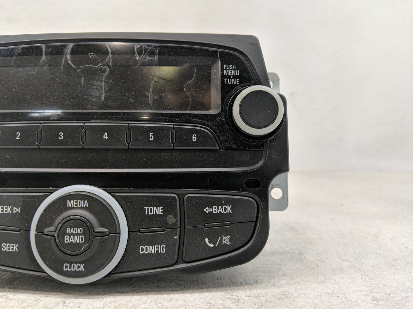 2014-2015 Chevrolet Spark Radio AM FM Cd Player Receiver Replacement P/N:94522210 Fits Fits 2014 2015 OEM Used Auto Parts - 