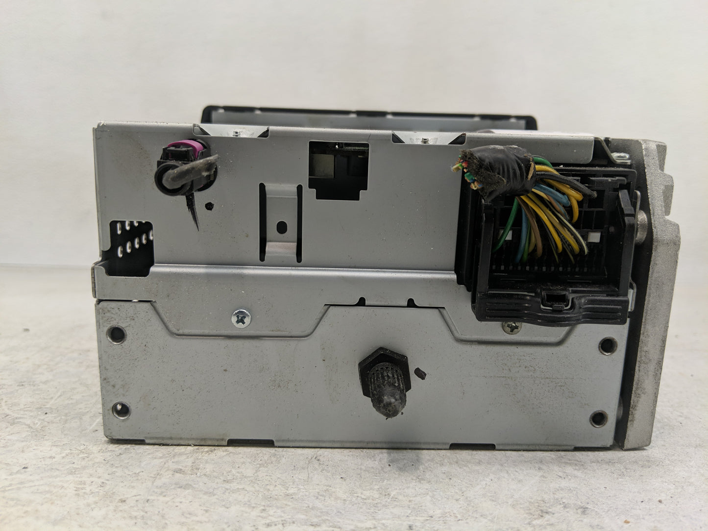 2014-2015 Chevrolet Spark Radio AM FM Cd Player Receiver Replacement P/N:94522210 Fits Fits 2014 2015 OEM Used Auto Parts - 