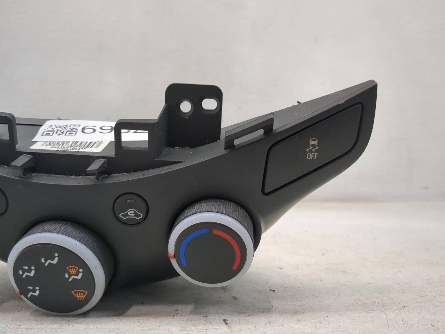 2013-2015 Chevrolet Spark Climate Control Module Temperature AC/Heater Replacement P/N:95390863 Fits Fits 2013 2014 2015 OEM