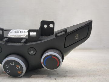 2013-2015 Chevrolet Spark Climate Control Module Temperature AC/Heater Replacement P/N:95390863 Fits Fits 2013 2014 2015 OEM Used Auto Parts