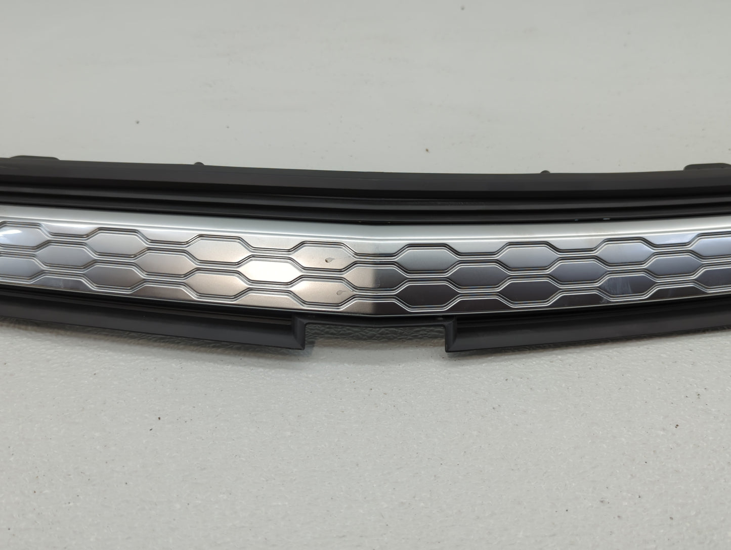 2014-2016 Chevrolet Spark Front Grille Bumper Not Included - Oemusedautoparts1.com