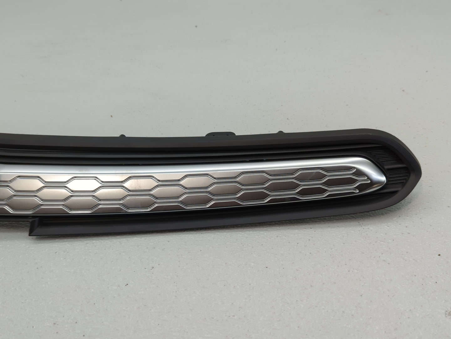 2014-2016 Chevrolet Spark Front Grille Bumper Not Included - Oemusedautoparts1.com