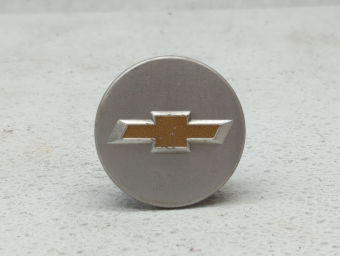 2015 Chevrolet Spark Rim Wheel Center Cap Silver - Oemusedautoparts1.com