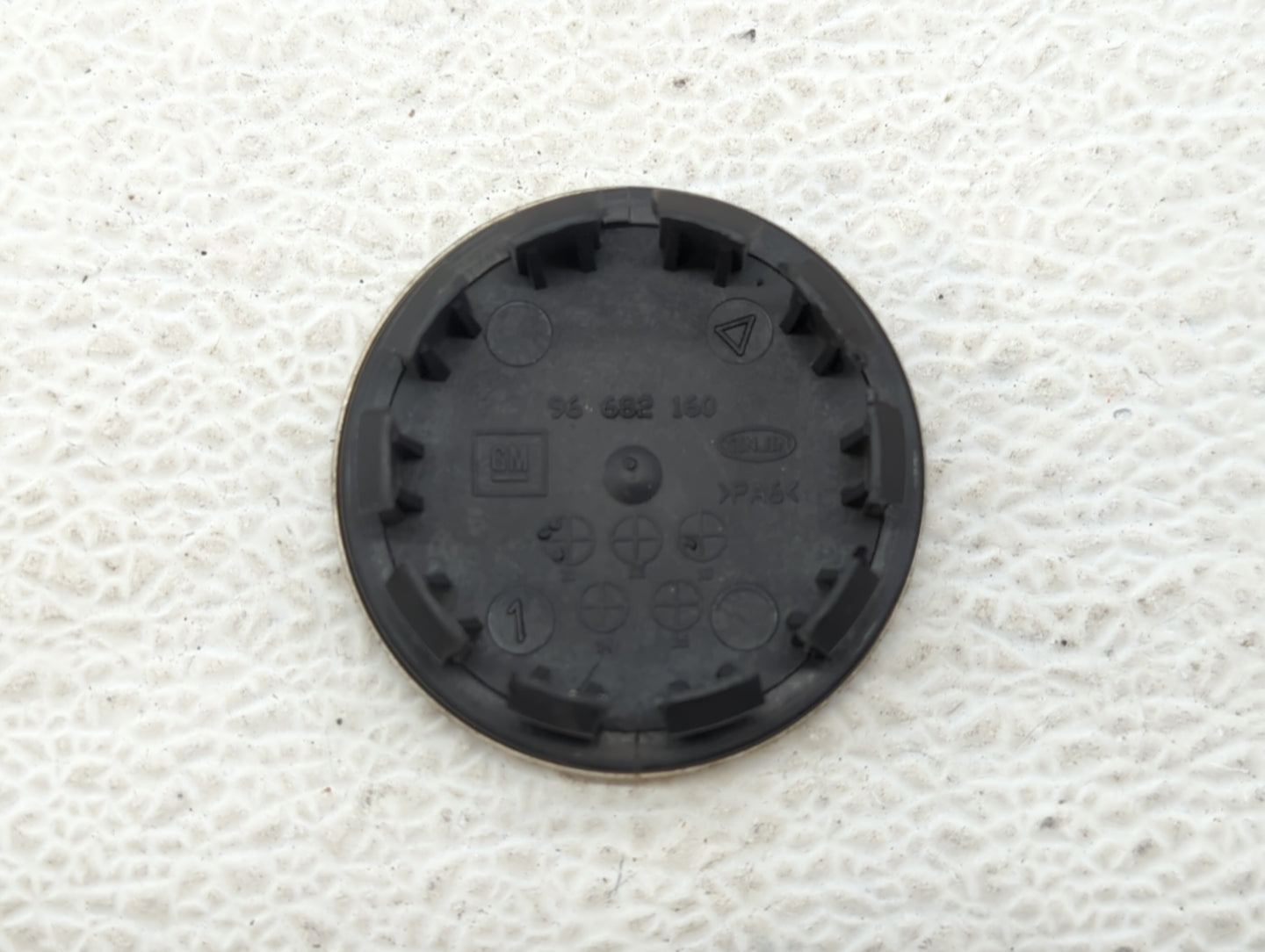 2015 Chevrolet Spark Rim Wheel Center Cap Silver - Oemusedautoparts1.com