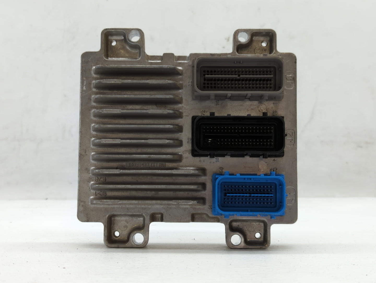 2015 Chevrolet Spark PCM Engine Control Computer ECU ECM PCU OEM P/N:12662593 Fits OEM Used Auto Parts - Oemusedautoparts1.c