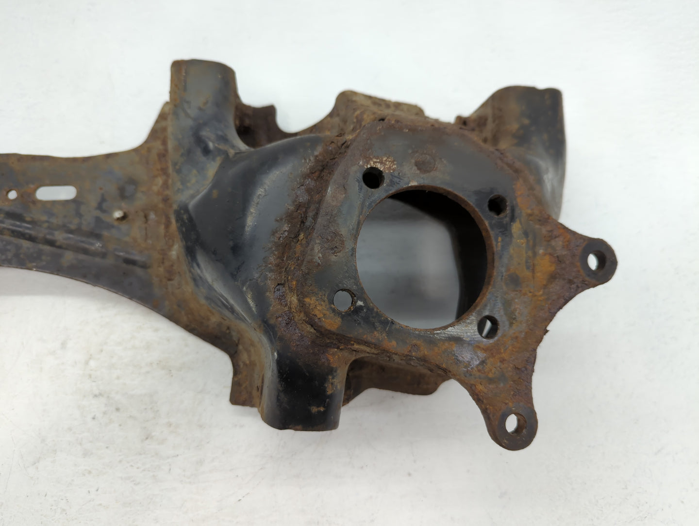 2015 Chevrolet Spark Driver Front Wheel Hub Oem - Oemusedautoparts1.com