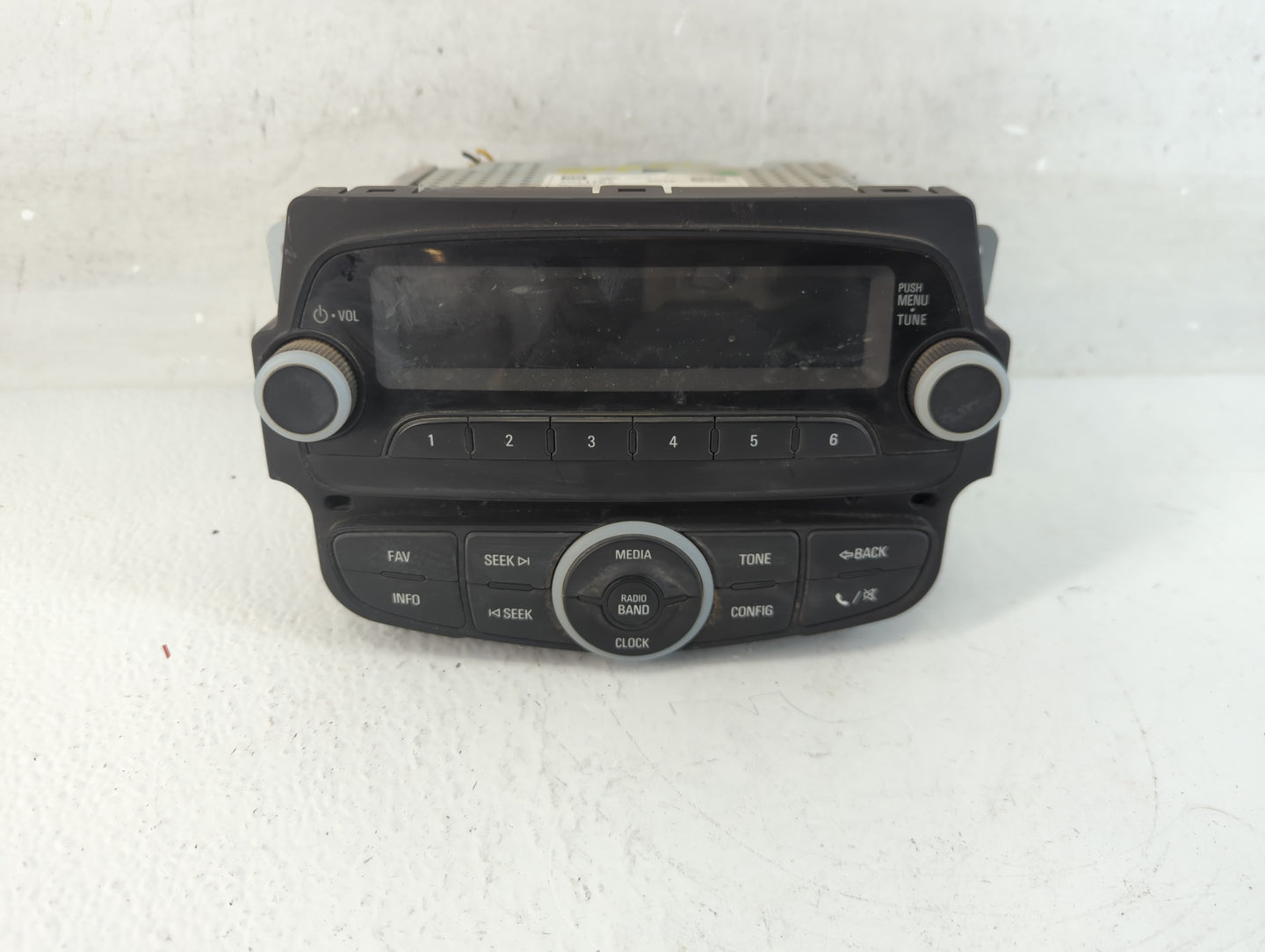 2014-2015 Chevrolet Spark Radio AM FM Cd Player Receiver Replacement P/N:94531767 Fits Fits 2014 2015 OEM Used Auto Parts - 