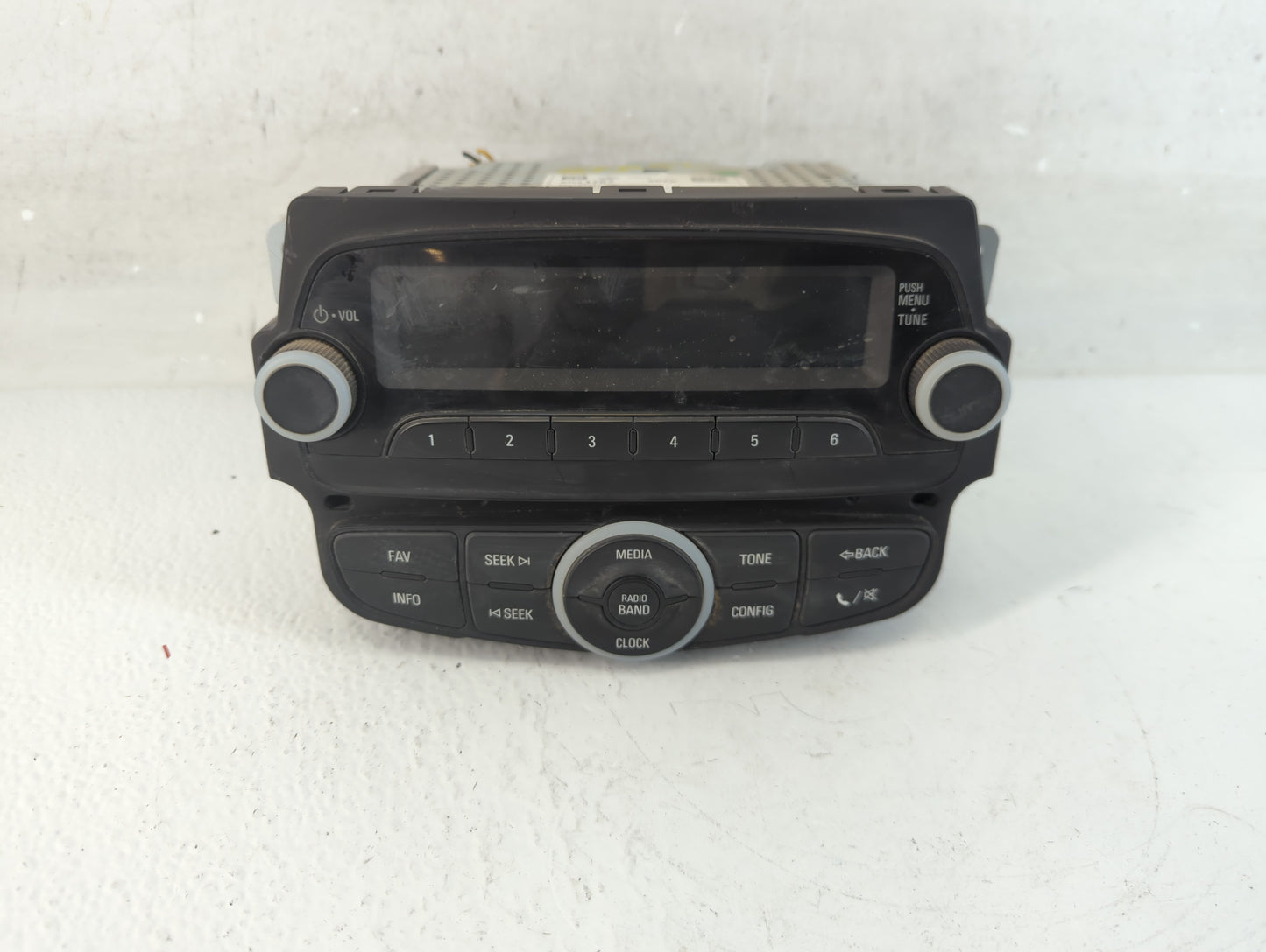 2014-2015 Chevrolet Spark Radio AM FM Cd Player Receiver Replacement P/N:94531767 Fits Fits 2014 2015 OEM Used Auto Parts - 