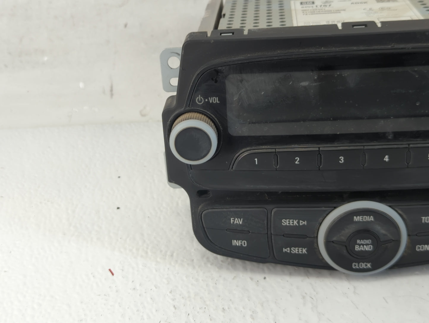 2014-2015 Chevrolet Spark Radio AM FM Cd Player Receiver Replacement P/N:94531767 Fits Fits 2014 2015 OEM Used Auto Parts - 