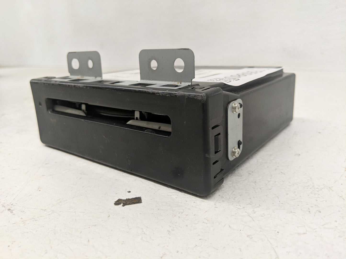 2016 Chevrolet Suburban Radio AM FM Cd Player Receiver Replacement P/N:13594480 Fits Fits 2015 2017 2018 2019 2020 OEM Used 