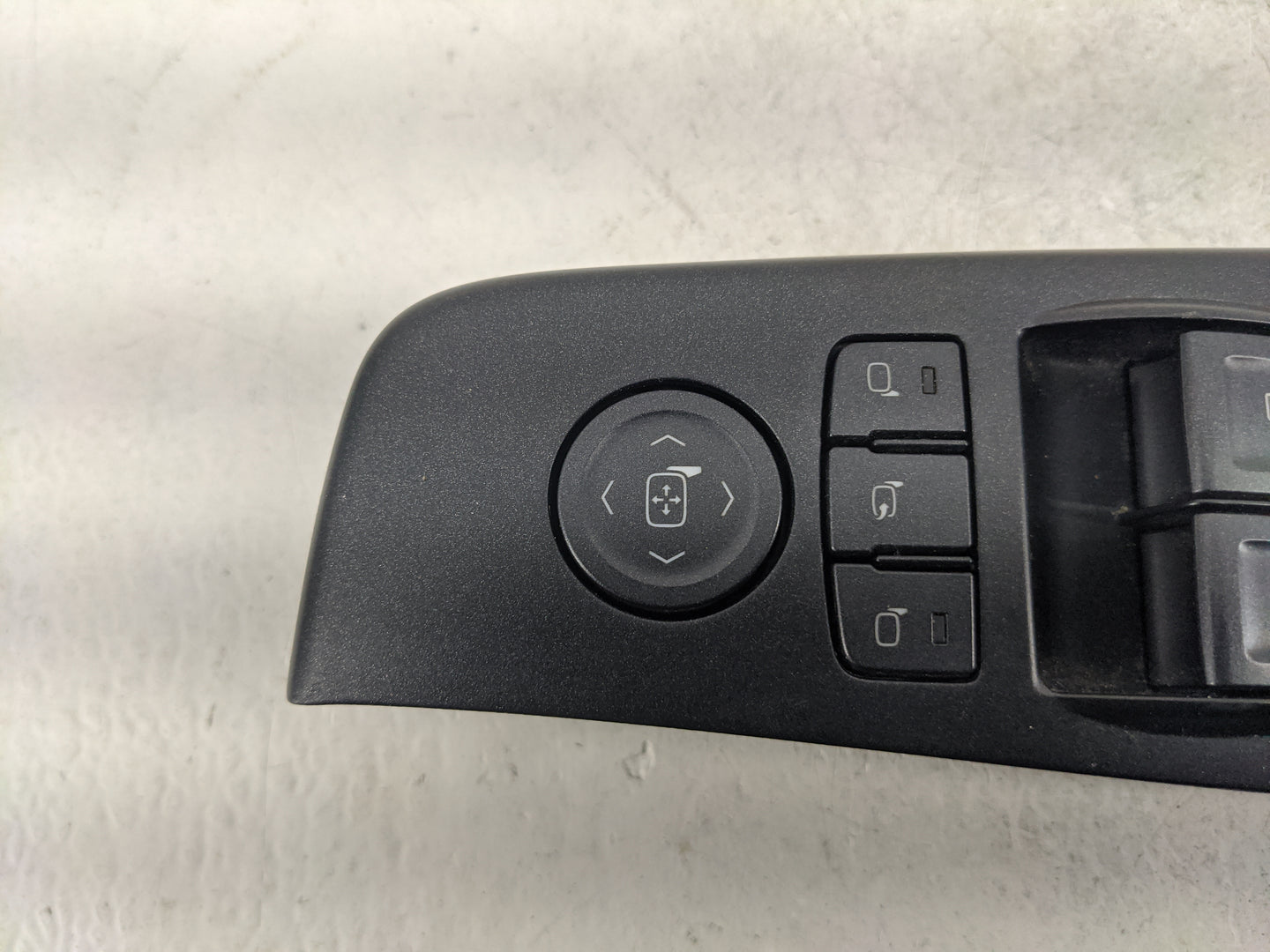 2016-2018 Chevrolet Suburban Master Power Window Switch Replacement Driver Side Left P/N:23488411 B066EA10 Fits OEM Used Aut
