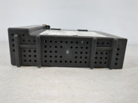 2015 Chevrolet Suburban 1500 Radio AM FM Cd Player Receiver Replacement P/N:13598663 Fits OEM Used Auto Parts - Oemusedautop