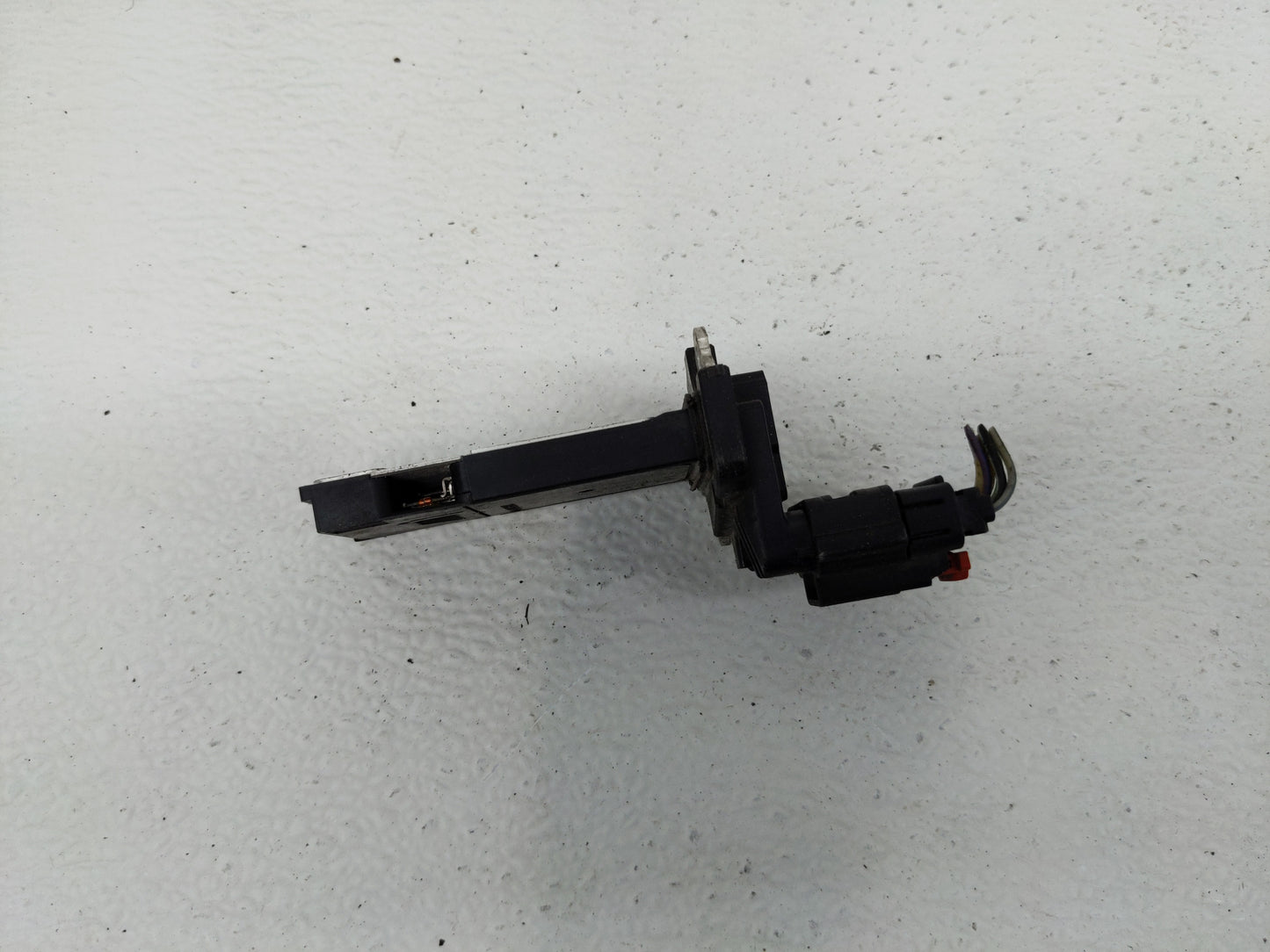 Chevrolet Suburban 1500 Mass Air Flow Meter Maf - Oemusedautoparts1.com