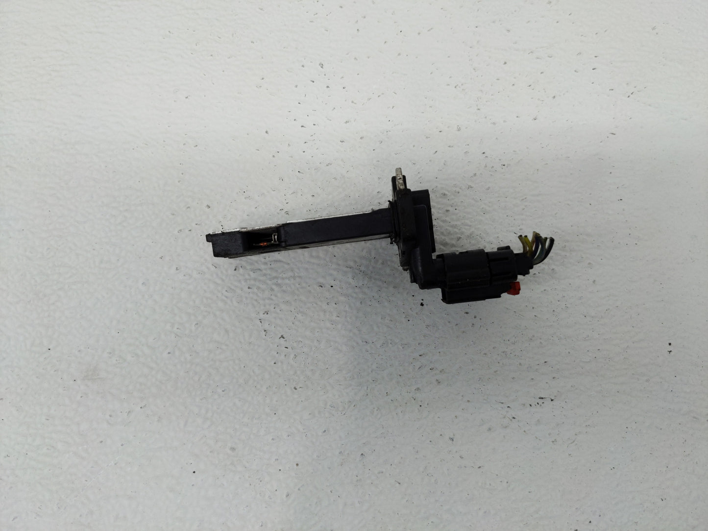 Chevrolet Suburban 1500 Mass Air Flow Meter Maf - Oemusedautoparts1.com