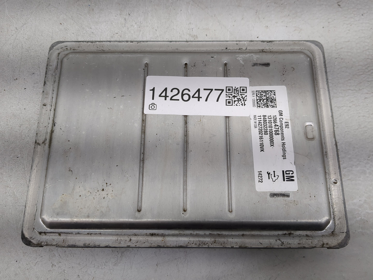 2015 Chevrolet Suburban 1500 PCM Engine Control Computer ECU ECM PCU OEM P/N:12664768 Fits Fits 2014 2016 OEM Used Auto Part