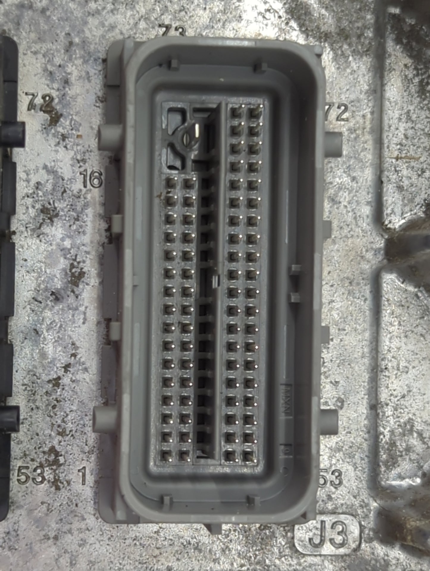 2015 Chevrolet Suburban 1500 PCM Engine Control Computer ECU ECM PCU OEM P/N:12663437 12663391 Fits Fits 2014 2016 OEM Used 