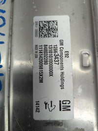 2015 Chevrolet Suburban 1500 PCM Engine Control Computer ECU ECM PCU OEM P/N:12663437 12663391 Fits Fits 2014 2016 OEM Used 
