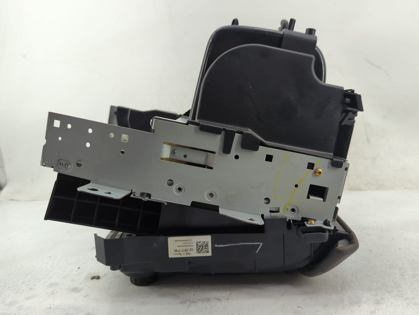 2015 Chevrolet Suburban 1500 Radio AM FM Cd Player Receiver Replacement P/N:23278778 Fits Fits 2013 2014 OEM Used Auto Parts