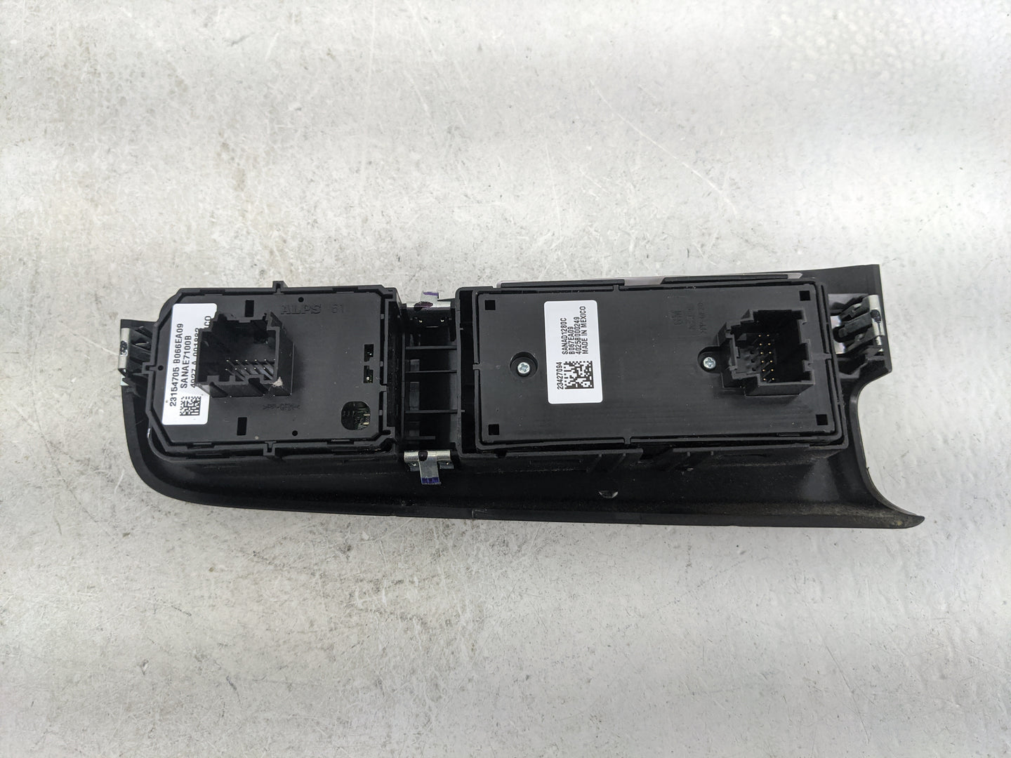 2015 Chevrolet Suburban 1500 Master Power Window Switch Replacement Driver Side Left P/N:23154705 23427094 Fits OEM Used Aut