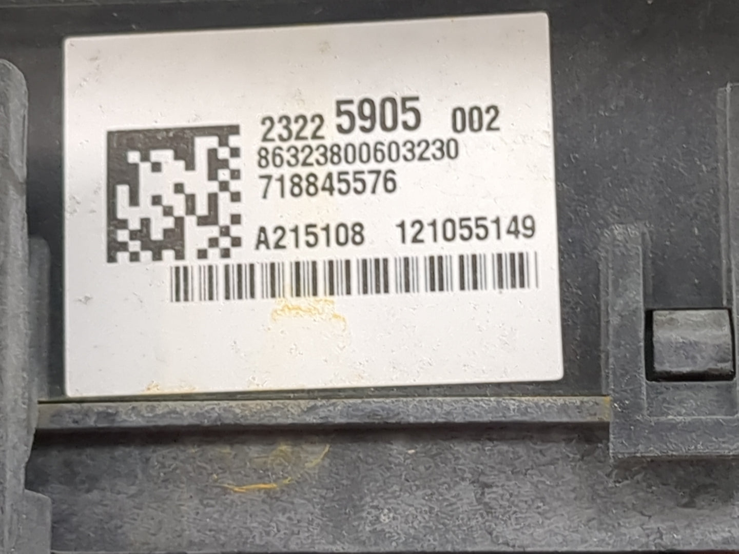 2015 Chevrolet Suburban 1500 Fusebox Fuse Box Panel Relay Module P/N:23225905 86323800603230 Fits Fits 2016 2017 2018 2019 2