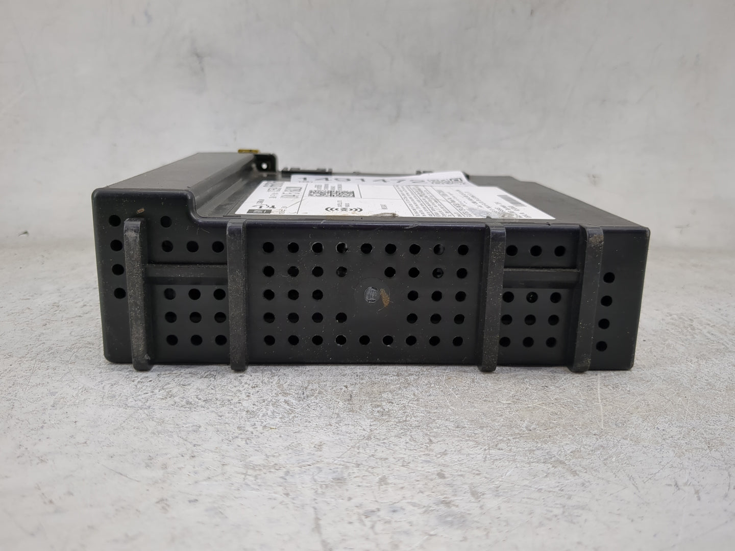 2015 Chevrolet Suburban 1500 Radio AM FM Cd Player Receiver Replacement P/N:13596606 111000-5730D101 Fits Fits 2013 2014 OEM