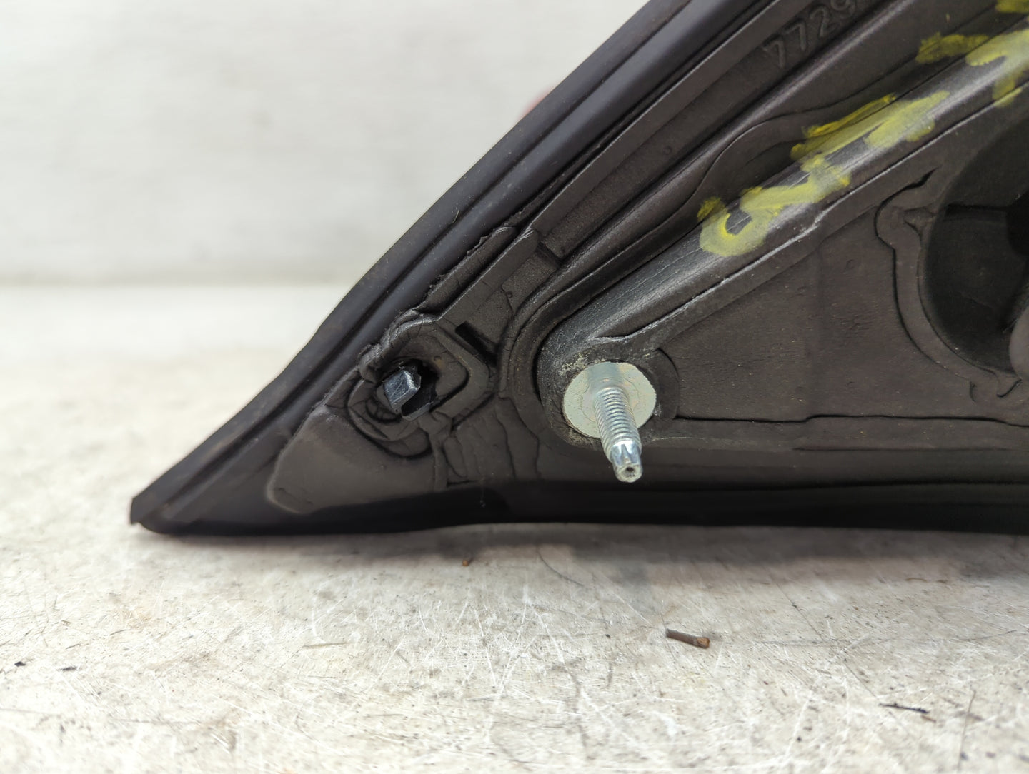 2015 Chevrolet Suburban 1500 Driver Side View Mirror - Left Door Mirror OEM Used - Oemusedautoparts1.com