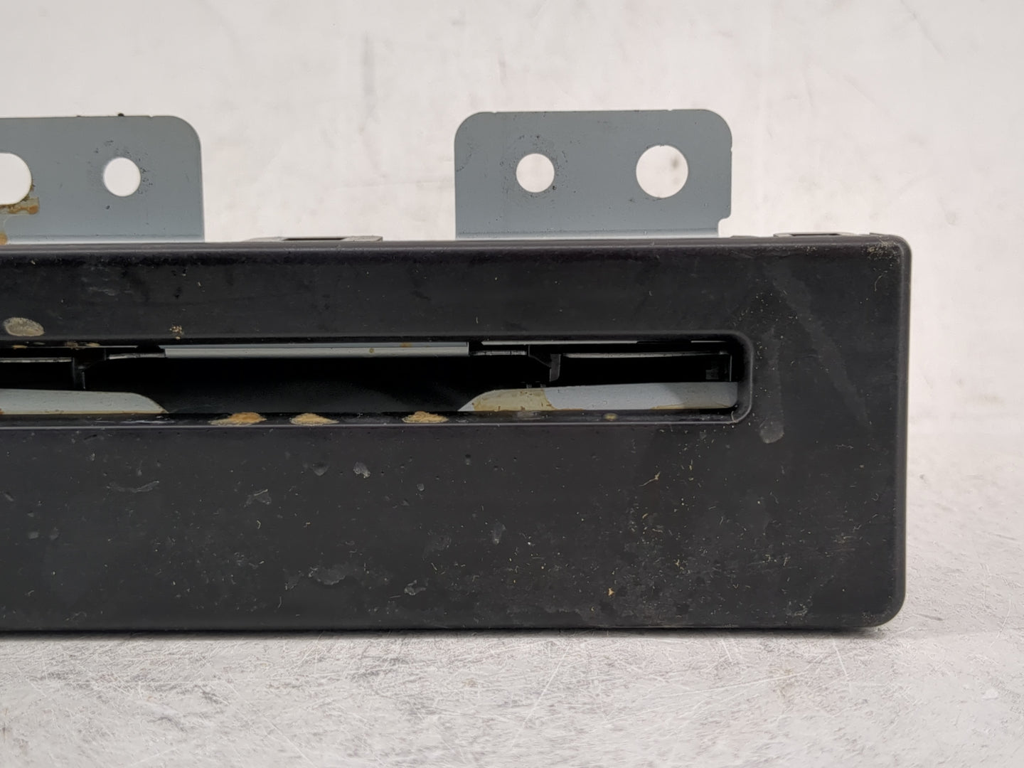 2015-2016 Chevrolet Tahoe Radio AM FM Cd Player Receiver Replacement P/N:13594480 Fits Fits 2015 2016 2017 2018 2019 2020 OE